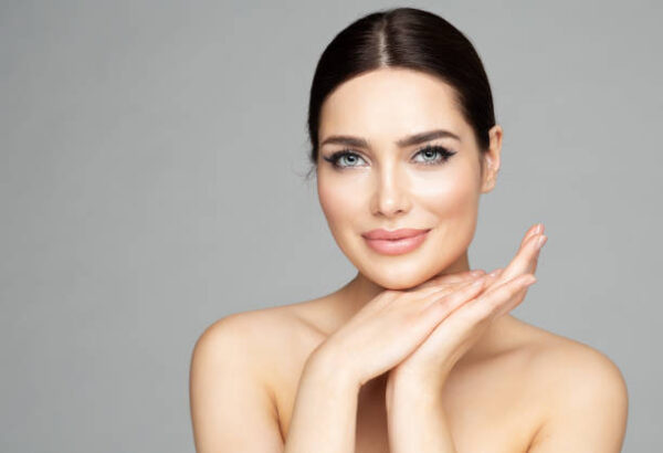 EVOLYSSE MID FACE (5 SYRINGES: 1 LIPS, 1 NASALFOLDS, 1 MARIONETTE LINES, & 2 CHEEKS)